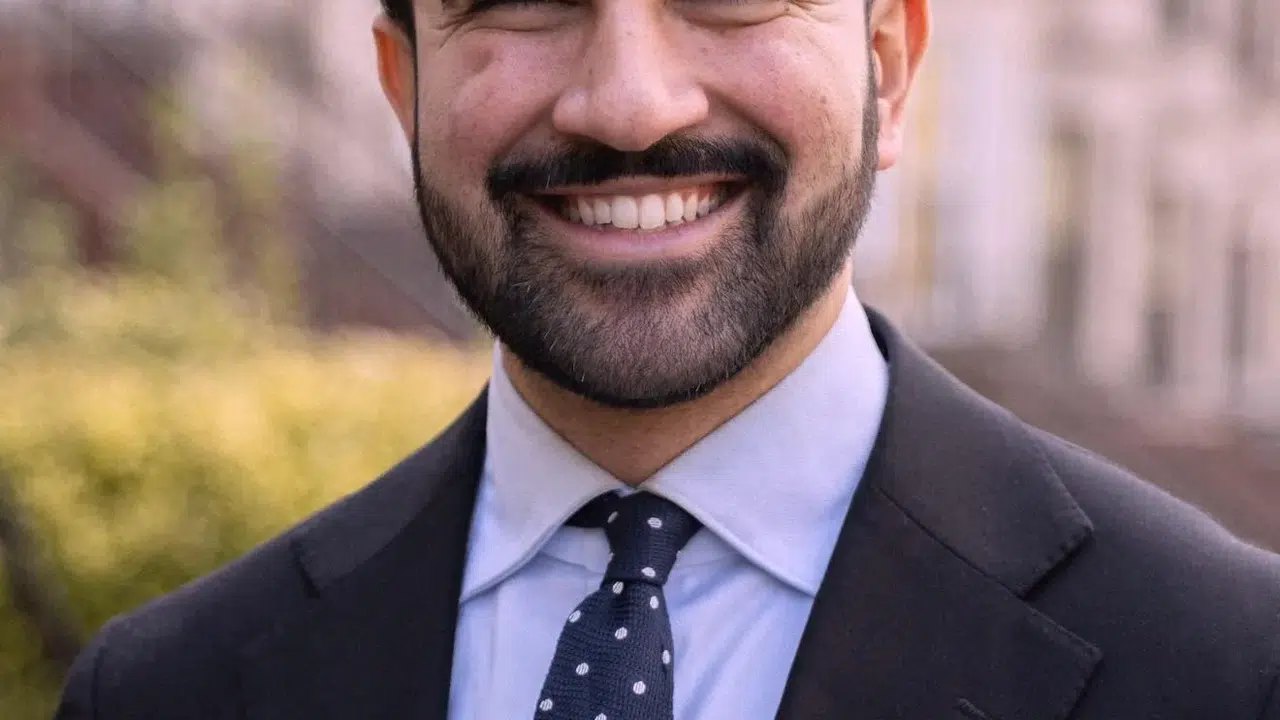 New York Belediye Başkanı Zohran Mamdani siyasi hayatı, kökeni, müslüman mı olduğu merak ediliyor