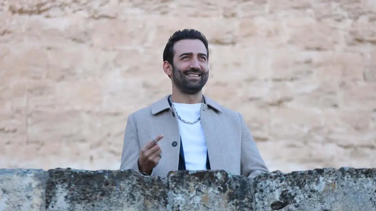 Ferit Kaya Kimdir, Kaç Yaşında, Aslen Nereli, Zaza mı, Evli mi, Eşi Kim, Ahmet Kaya’nın Oğlu mu, Uzak Şehir Demir Baybars Kimdir?