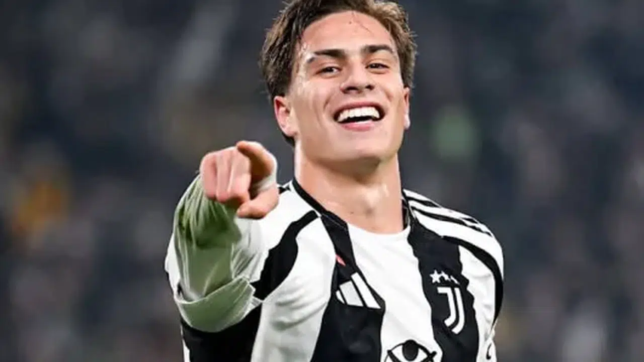 Kenan Yıldız ile sözleşme uzatıldı, Zeki Çelik Juventus gündeminde!