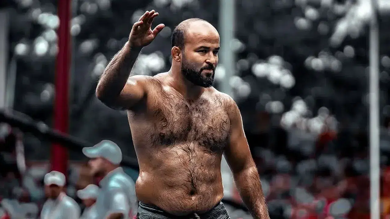 Başpehlivan Orhan Okulu (KARİYERİ) kimdir, kaç yaşında ve aslen nereli, güreşe nasıl başladı?