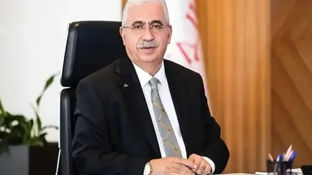 Ahmet Ahlatcı biyografisi (kimdir), kökeni nere, aslen nereli, ne iş yapıyor, hangi sektörde çalışıyor?