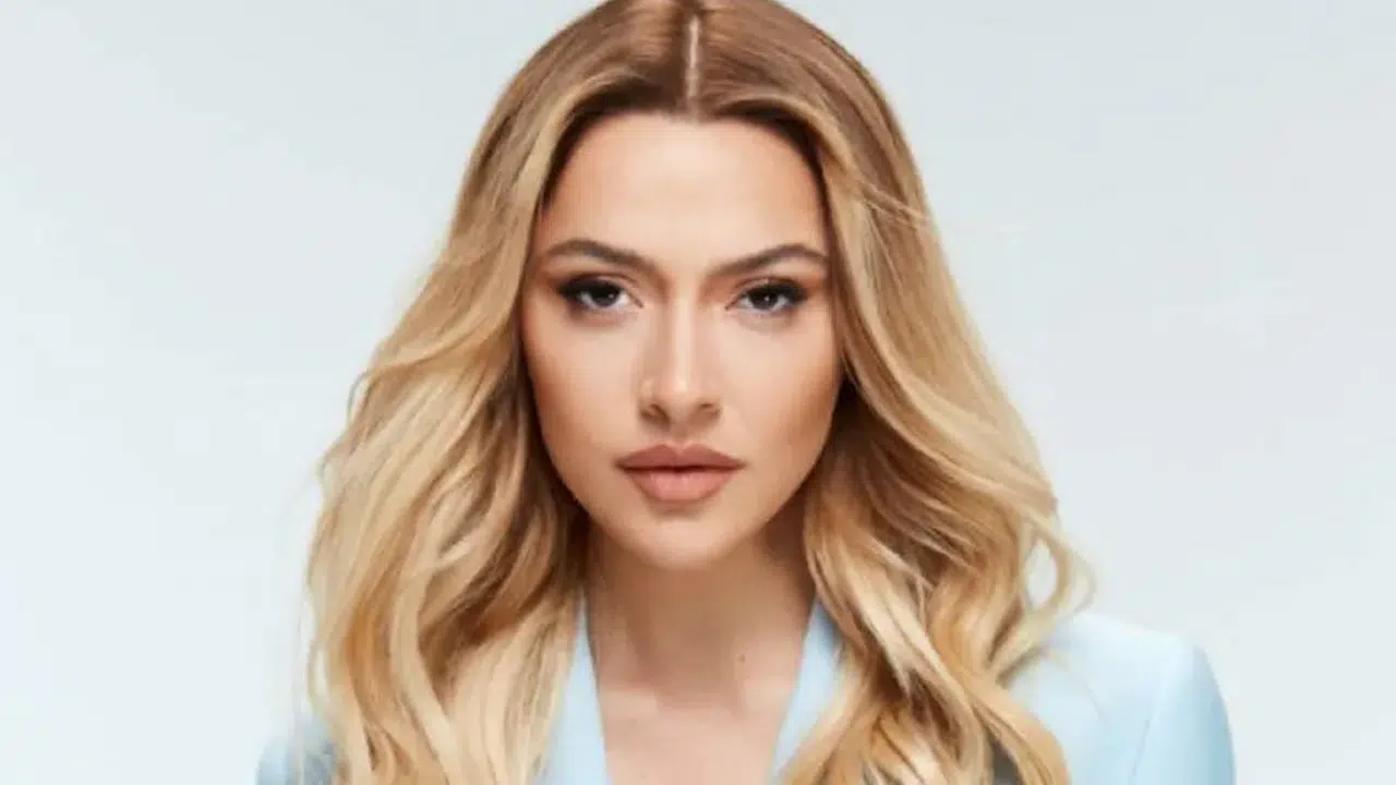 Hadise’den UNICEF Klibi Sonrası Açıklama“Ben Bu Vatana Aşık Bir Kadınım”