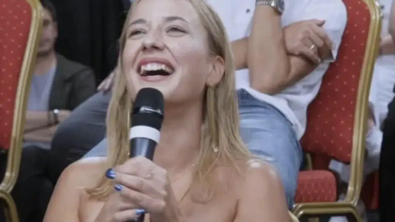 Konuşanlar 6. sezonunda ki  Buse kim? sevgilisi var mı, Yaşı kaç, mesleği ne?