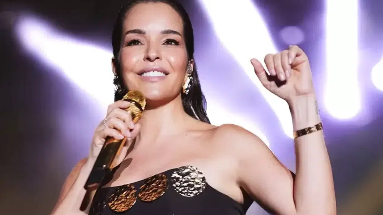 Şarkıcı Bengü nerede yaşıyor?