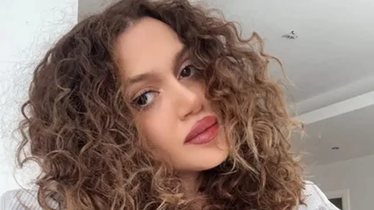 Tuğçe Cansu Parlak gerçek adı mı, kim, ne iş yapıyor, mesleği ne, aslen nereli, Instagram hesabı ne ve gözaltı nedeni nedir?