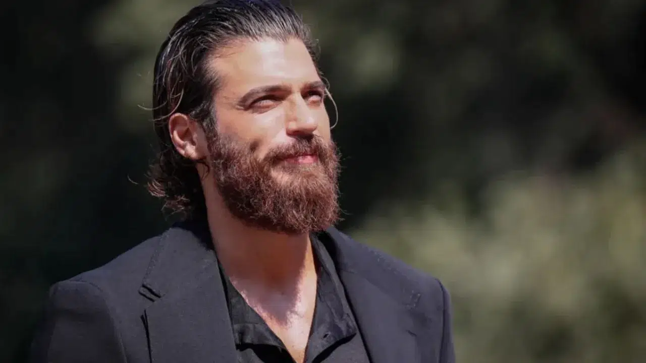 Testi negatif çıktı, pozitif tepki geldi... Can Yaman’dan ince gönderme!