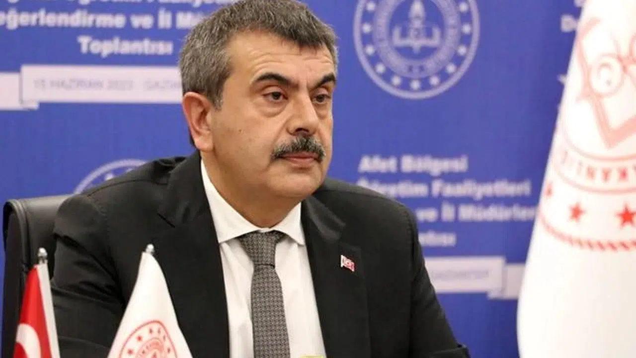 Lailklik Bildirisi ne, içeriği ne, kimler imza attı, imza atanların isimleri ve listesi?