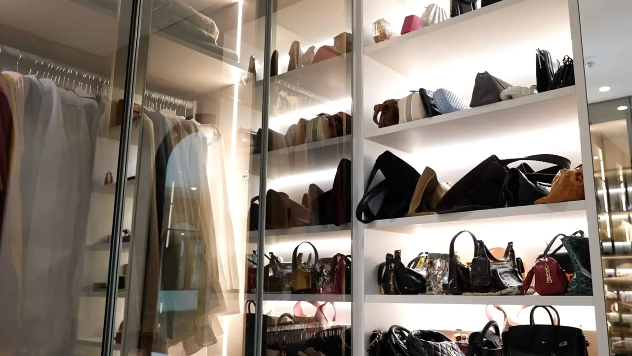 Ünlüler gardrop düzenlemesinde servet mi ödüyor? Hangi isimler listede, toplam harcama ne?