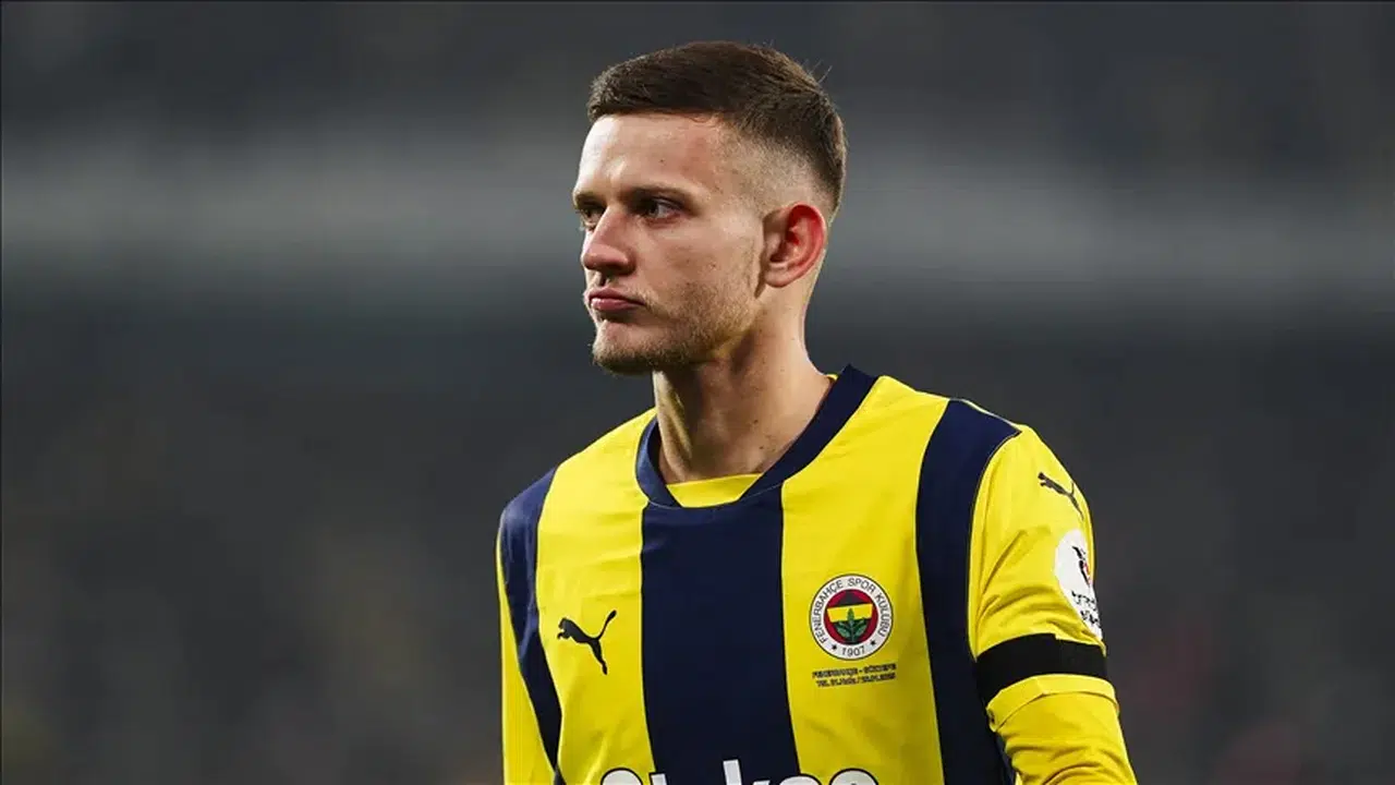 Sebastian Szymanski Fenerbahçe'den neden ayrıldı, süre mi bulamadı?