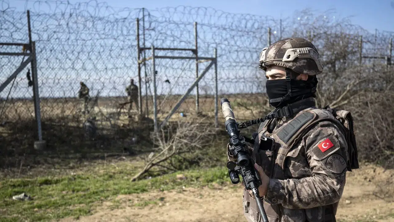 Türkiye, Şara yönetimine açıkça iletti: Çekilme için 3 şart masada!