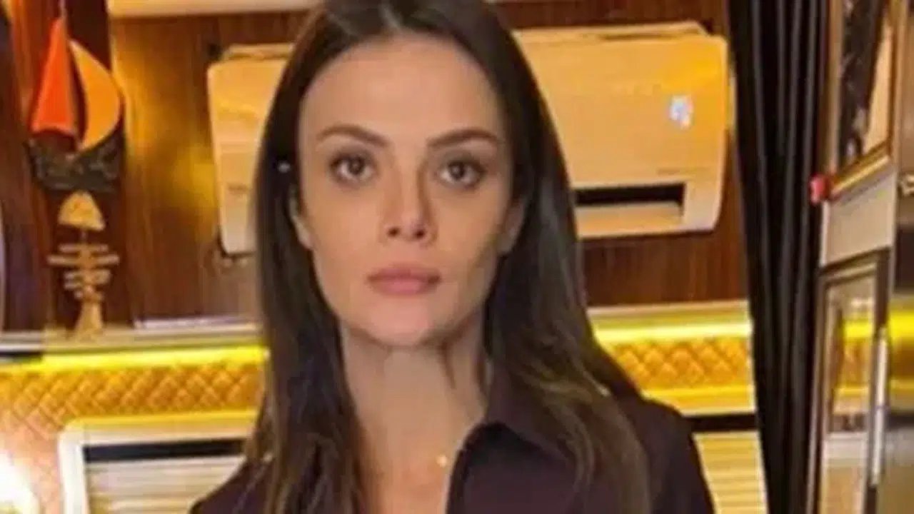 Sinem Ünsal'a ne oldu? Hasta mı? Neden zayıfladı?