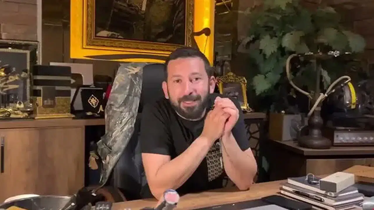 Azad Yılmaz Kim, Kaç Yaşında, Nereli, Serveti Ne Kadar? Azad Holding, İş Hayatı, Sosyal Medya Etkisi?