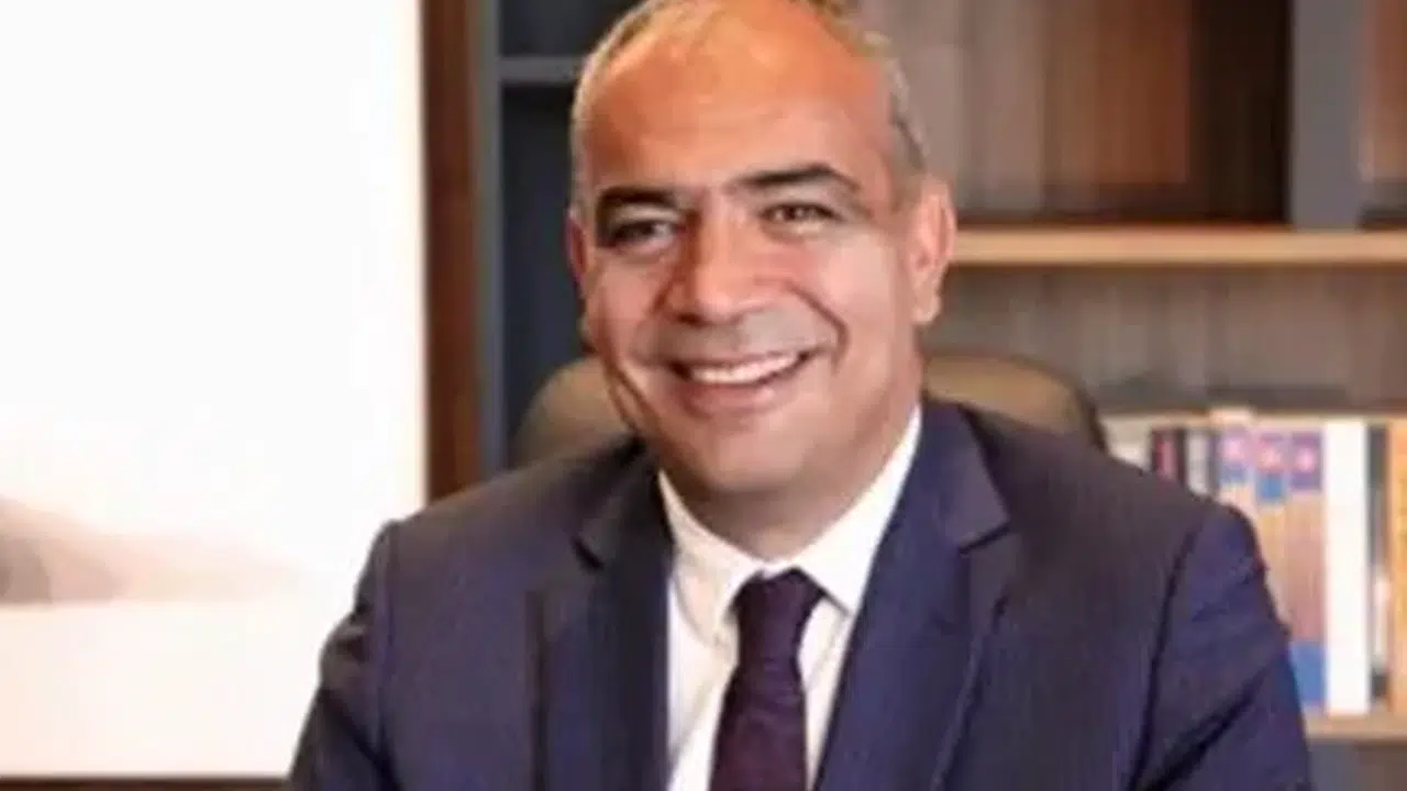 Başbuğ Pınarbaşı hayatı (kimdir), aslen nereli, kaç yaşında, tuttuğu takım hangisi?