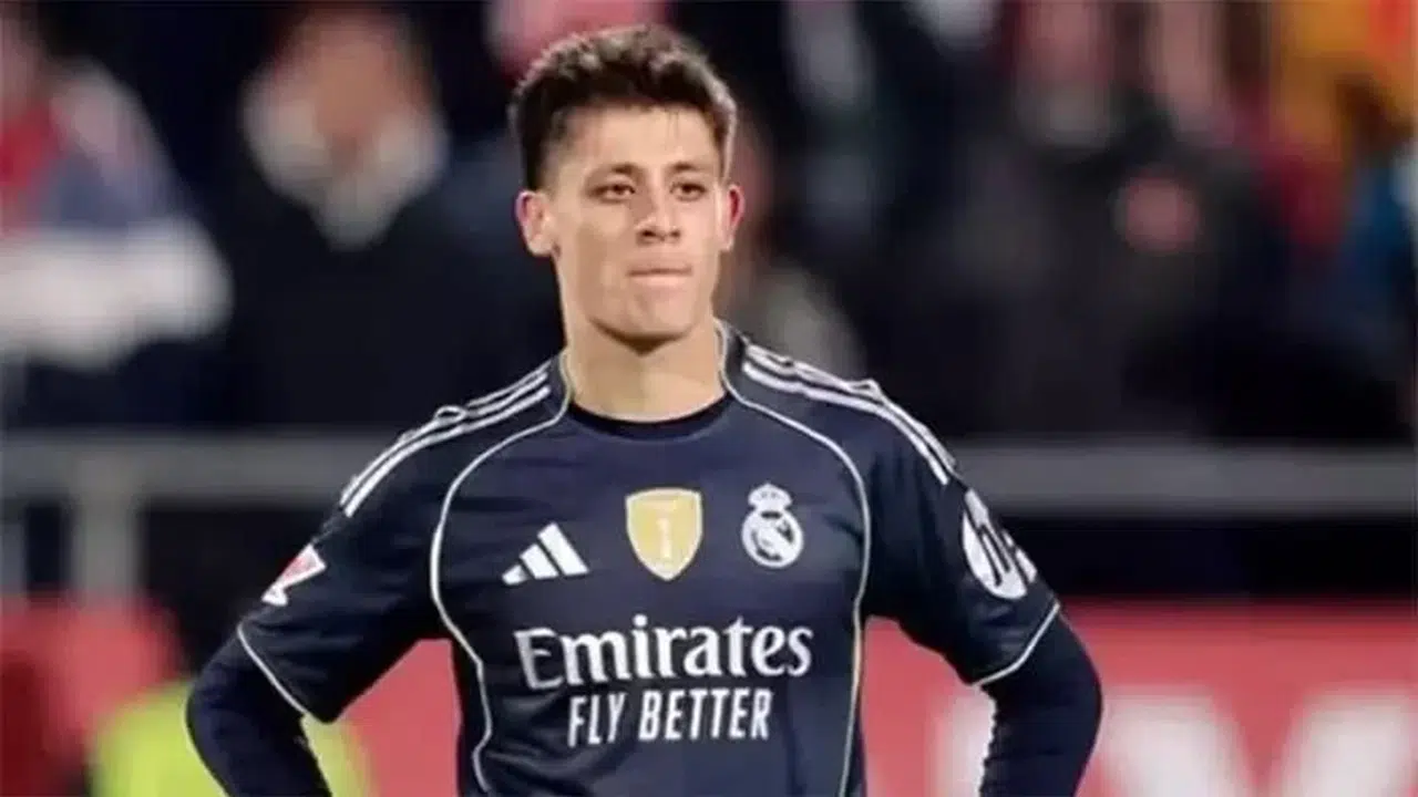 Arda Güler'i Kimler İstemiyor? İşte Soyunma Odasında Yaşanan O Kriz!