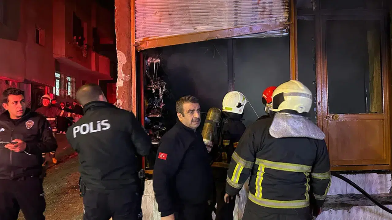 Alevler yükseldi, müdahale gecikmedi! İşte o anlar