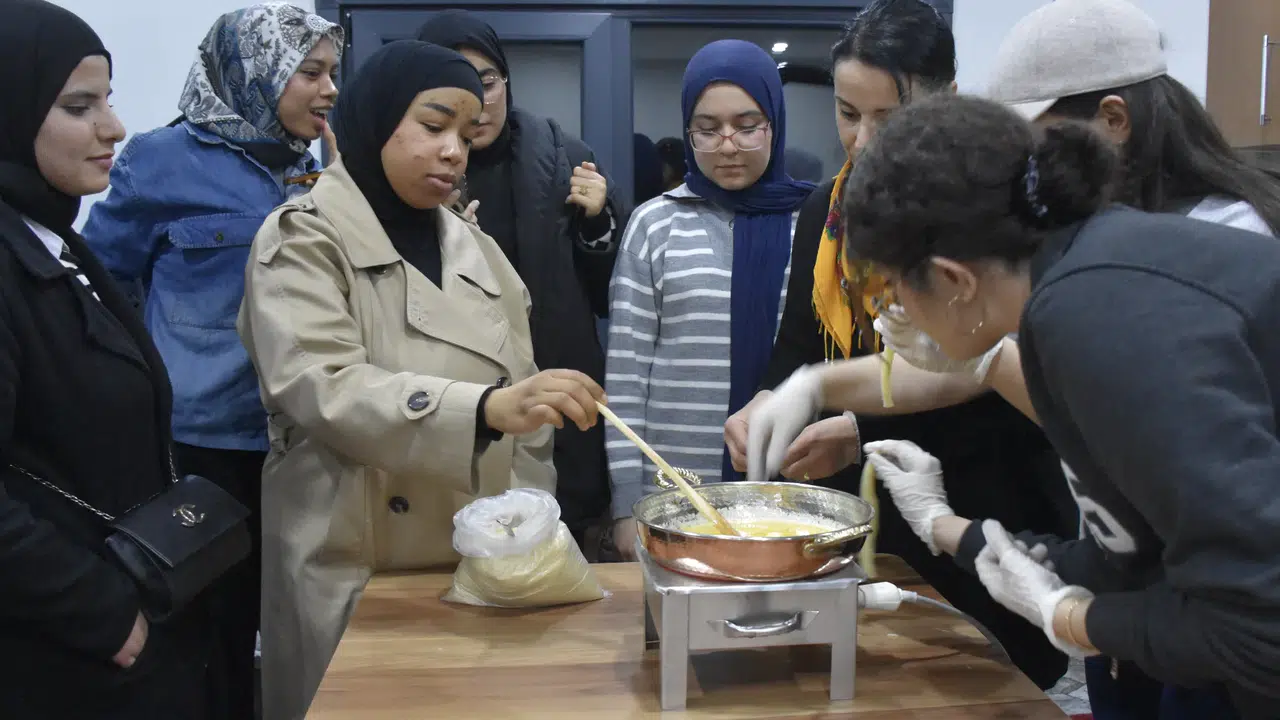 Trabzon’da yabancı öğrencilere Türk mutfağı eğitimi