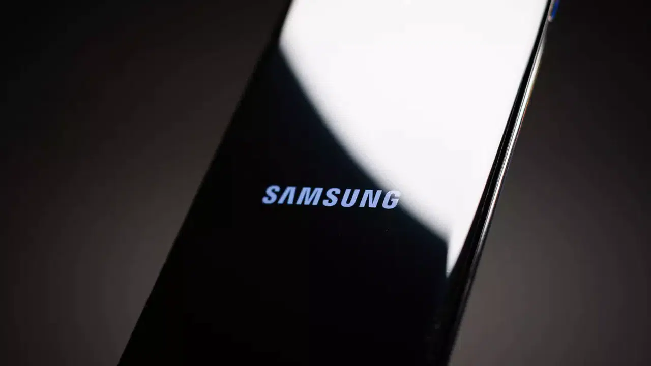 Galaxy S26 fiyatı açıklandı mı, 25 Şubat’ta mı çıkacak, One UI 8.5 hangi cihazlara gelecek?