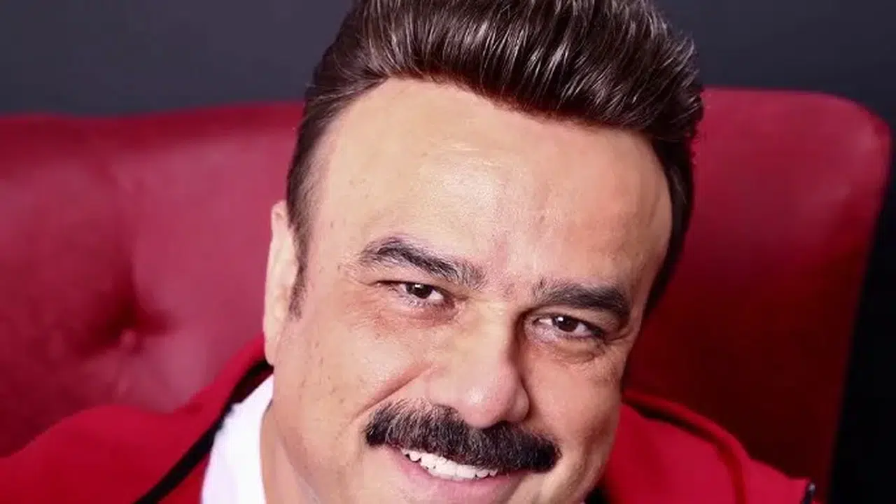 Bülent Serttaş'ın saçı protez mi?