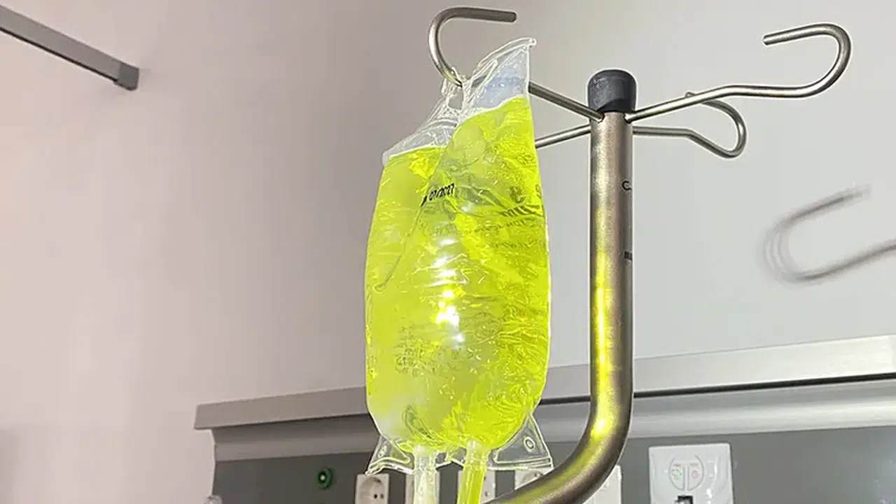 Serum taktırmak orucu bozar mı, serum yersen orucum gider mi, oruçluyken iğne yaptırmak orucu bozar mı?