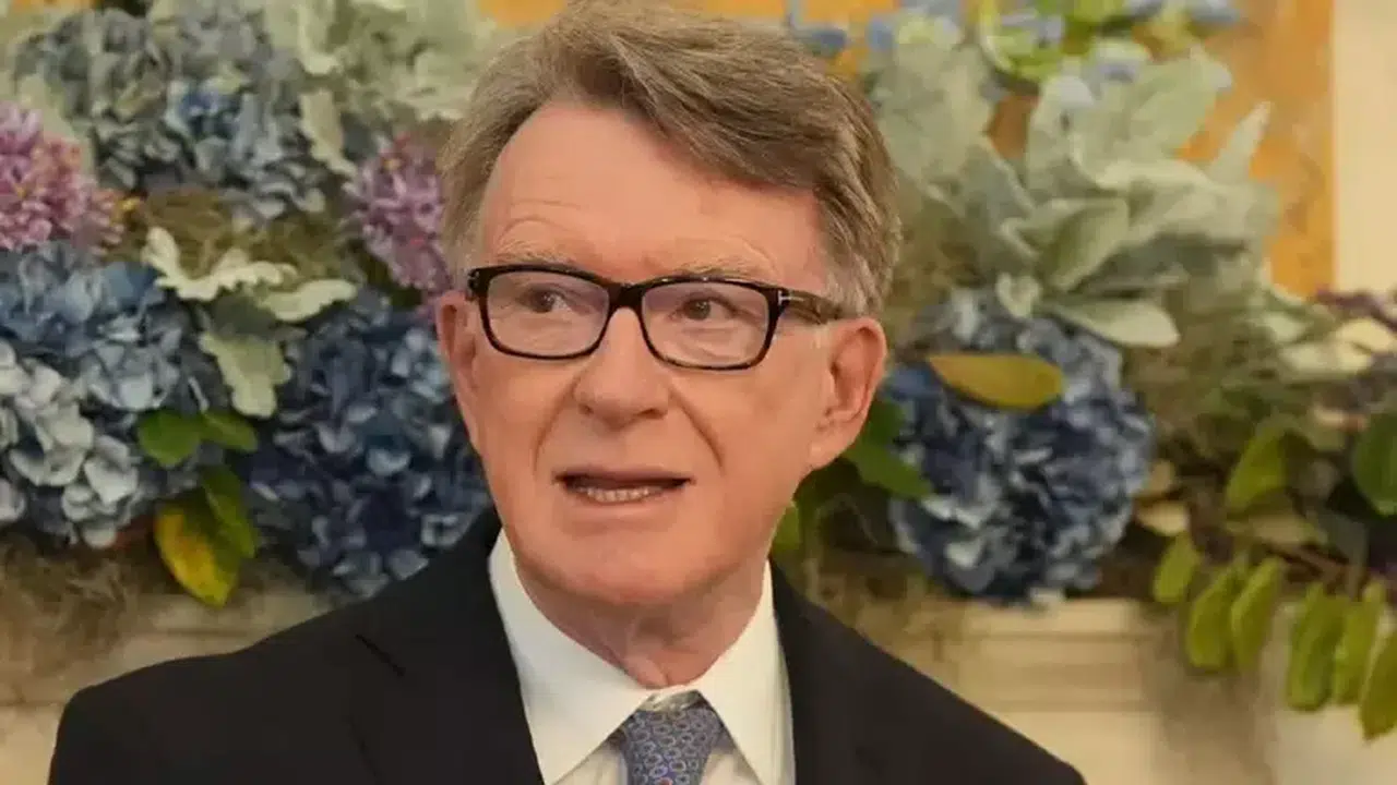 Epstein bağlantısı siyaseti sarstı: Mandelson istifa etti, özür mesajı geldi!