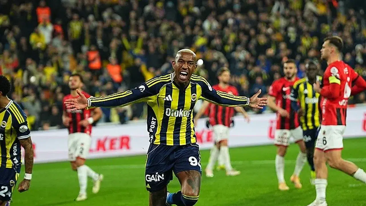 MAÇ ÖZETİ! Fenerbahçe Gençlerbirliği maçını nasıl kazandı, golleri kim attı, maçta neler yaşandı?