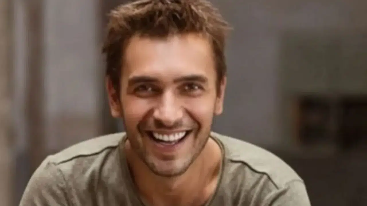 Ulaş Tuna Astepe sevgilileri (SON SEVGİSİ KİM)