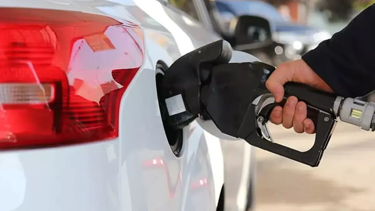 Akaryakıtta Zam Dalgası Büyüyor! Pompaya Bir Zam Daha Geliyor