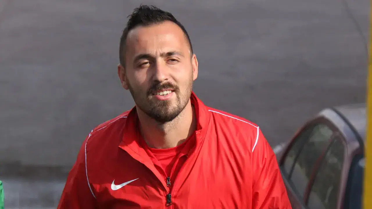 Özcan Sert kimdir, aslen nereli, kaç yaşında? Hangi takımları çalıştırdı, Bucaspor 1928 ile kaç yıllık sözleşme imzaladı?