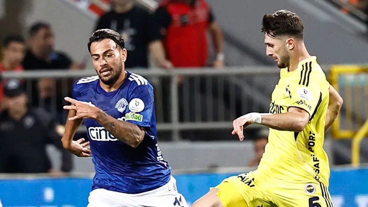 Fenerbahçe Kasımpaşa’yı kaç kaç yenerse lider olur? 3-0, 2-1, 2-2 gibi skorlarda puan durumu ne olur?