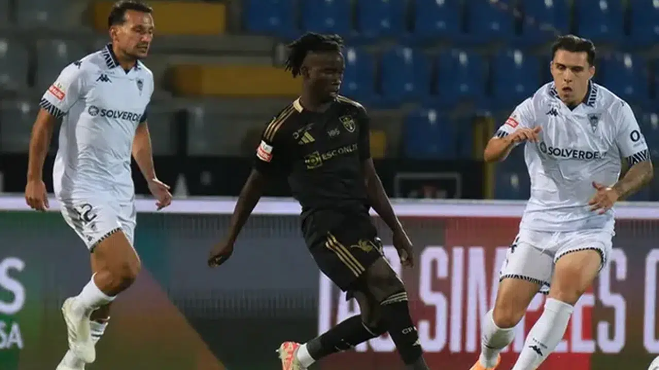 Trabzonspor Renato Nhaga transferini bitirdi mi, bonservisi ne kadar, Casa Pia ile anlaşma sağlandı mı?