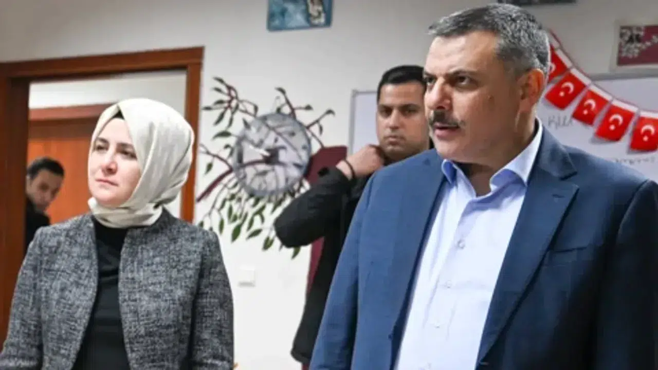 Mustafa Çiftçi' nin  eşi ne iş yapıyor