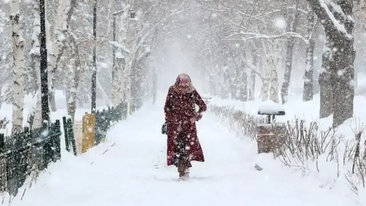 Hakkari Valiliği 12 Şubat İçin Okulları Tatil Etti mi, Yarın Okullar Açık mı, Son Dakika Duyurusu Var mı?