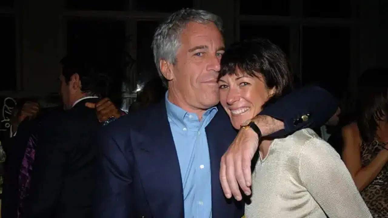 Ghislaine Maxwell kimdir, tutuklu mu, Jeffrey Epstein’in eski sevgilisi nerede, davasında son durum ne?