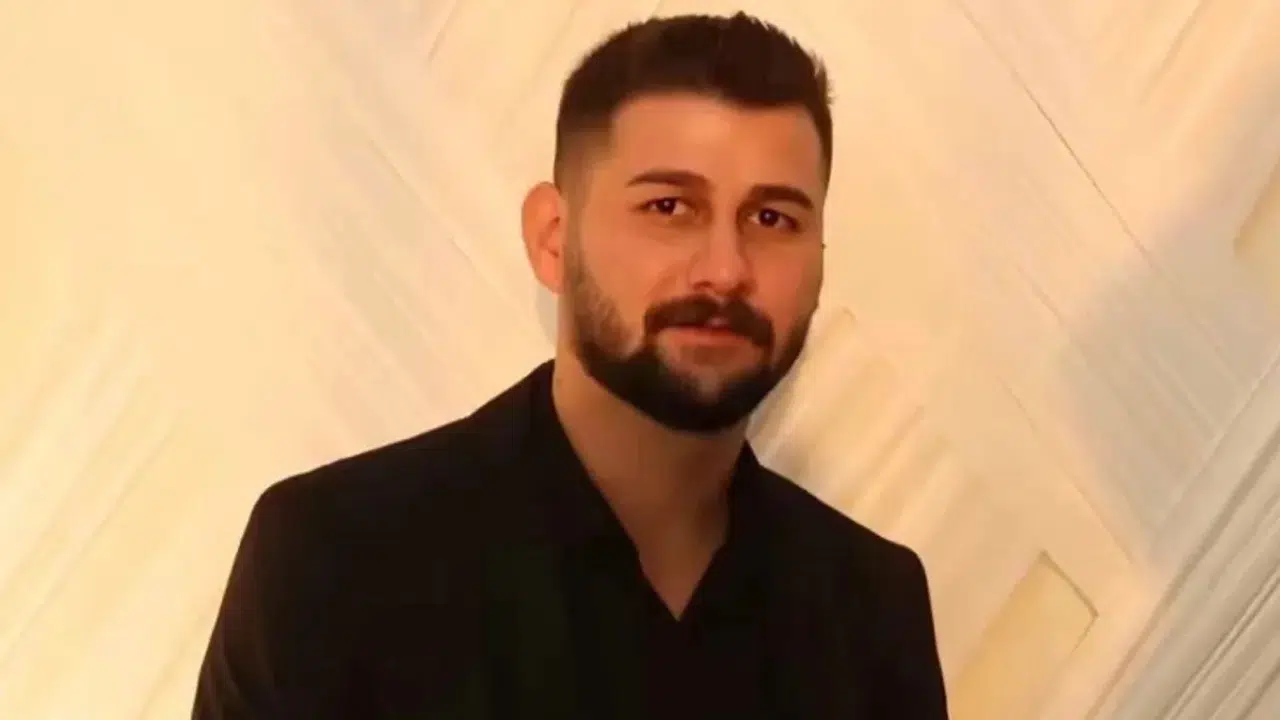 Azer Bülbül’e Benzeyen Kişi Kimdir, Emrah Bakır Kim, Benzerlik Tesadüf Mü?