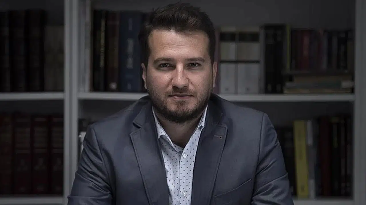 İlhan Bozdağ hayatı (Kimdir)? Mehmet Bozdağ’ın Babası Kaç Yaşındaydı, Neden Hayatını Kaybetti?