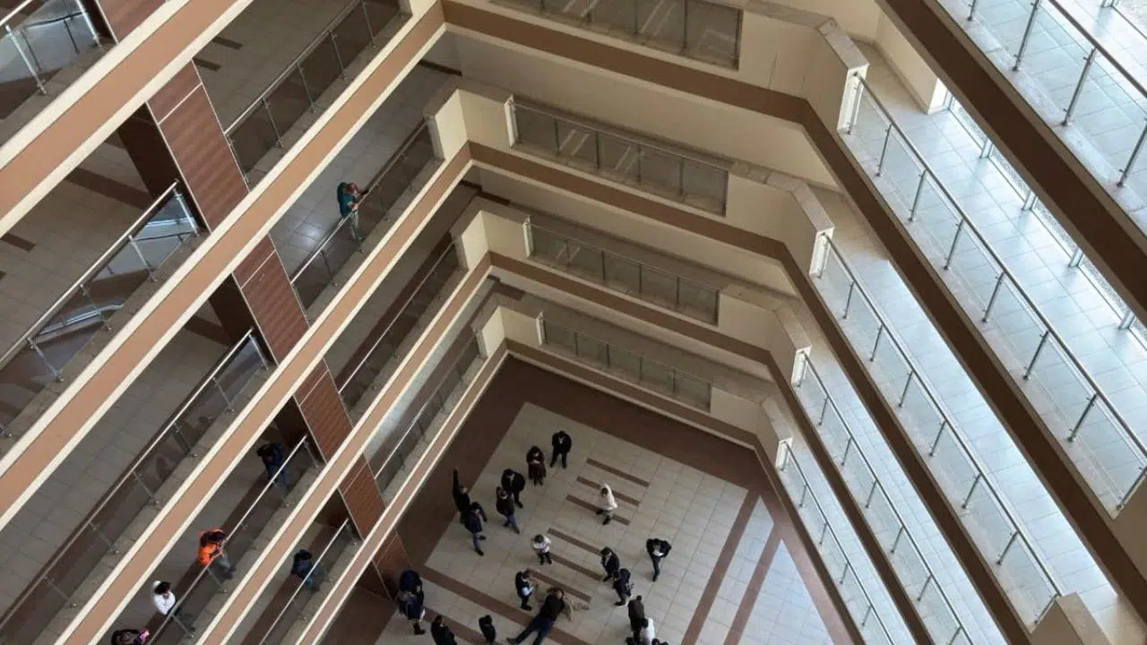 Gaziantep’te İş Merkezinde Üzücü Olay