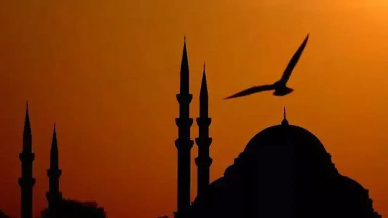 Ramazan Bayramı Arefesi Tatil Mi, Arefe Günü 2026 Hangi Gün, Yarım Gün Mü, Bankalar Açık Mı?