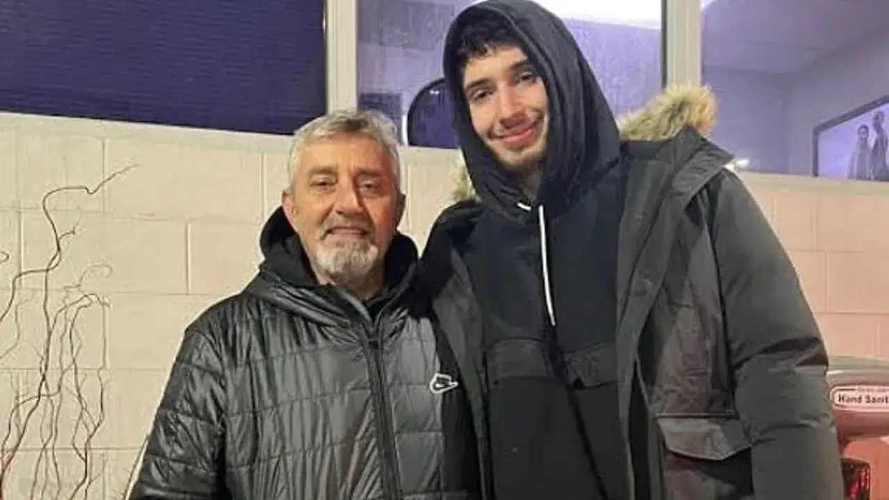 Alperen Şengün annesi babası kim? NBA yıldızının ailesi, özel hayatı ve kökeni hakkında merak edilenler