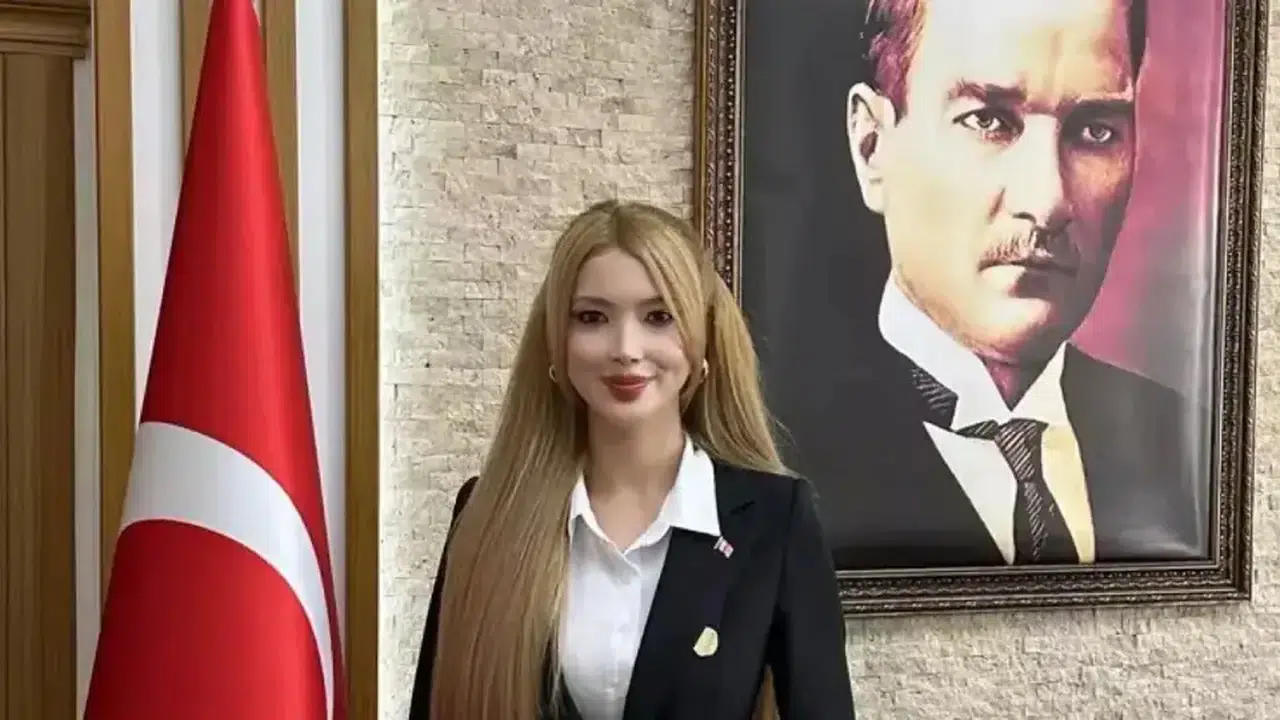 Ladik Kaymakamı Tuğçe Orhan kimdir, yaşı, memleketi, eğitim durumu, İngilizce bilgisi ve başarıları neler?