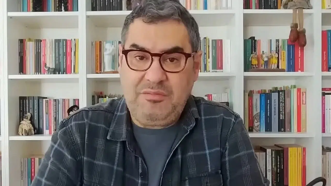 Enver Aysever kimdir, nereli, karısı kimdir, hayatı, eğitimi, programları ve aile yaşamı