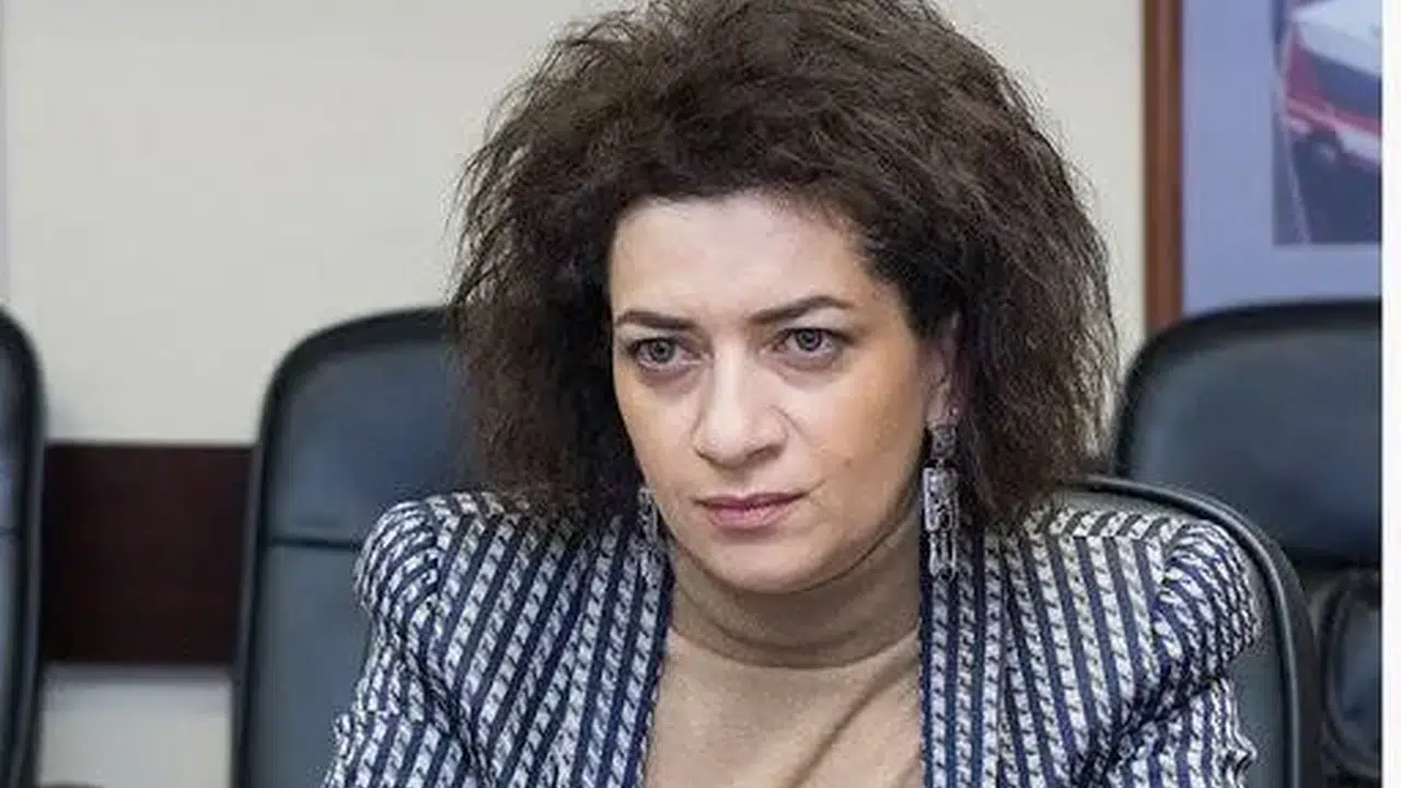 Paşinyan eşi Anna Hakobyan ile yollarını ayırdı mı, birlikte yaşama açıklaması ne anlama geliyor, bundan sonra ne olacak?