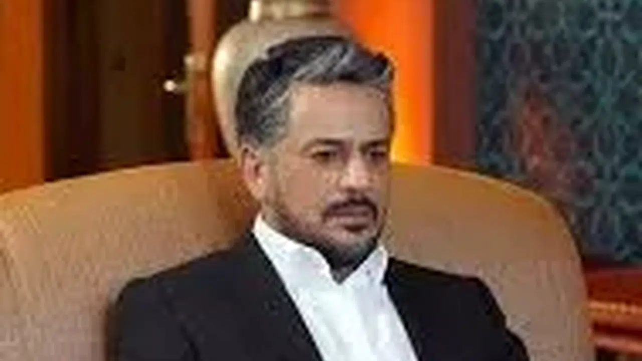 Emre Altuğ'un eski sevgilileri kimler? İsimleri neler?