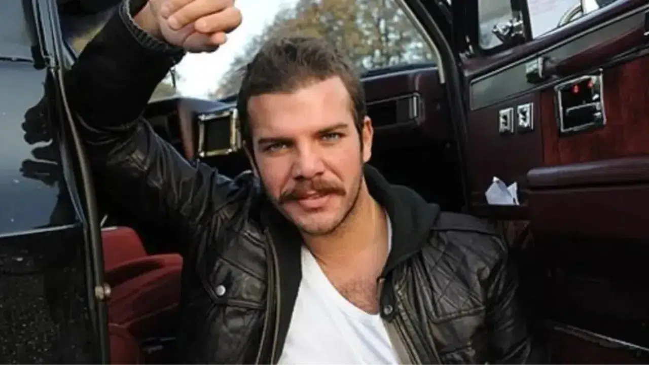 Tolga Karel kiminle evli ve eşi kim, Yaprak Dökümü’nün Oğuz’u şimdi ne yapıyor?