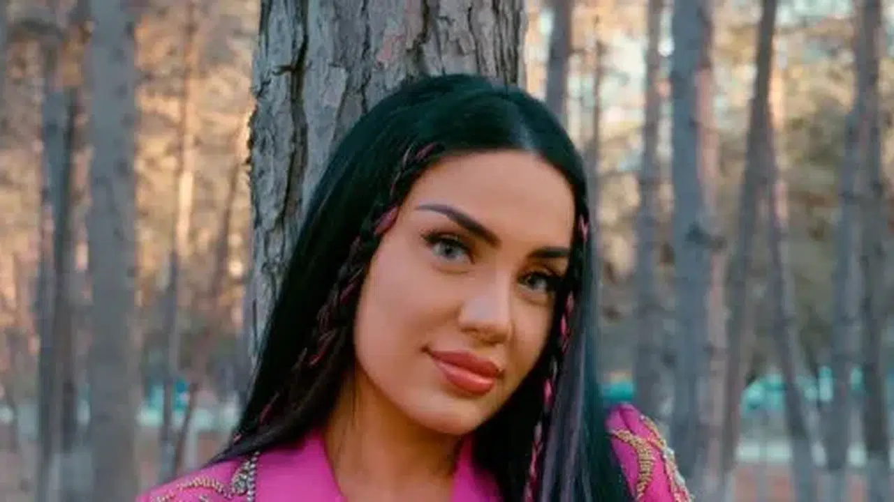 Naz Dej Azerbaycanlı mı, Türkiye’ye ne zaman geldi, kariyeri nasıl yükseldi?