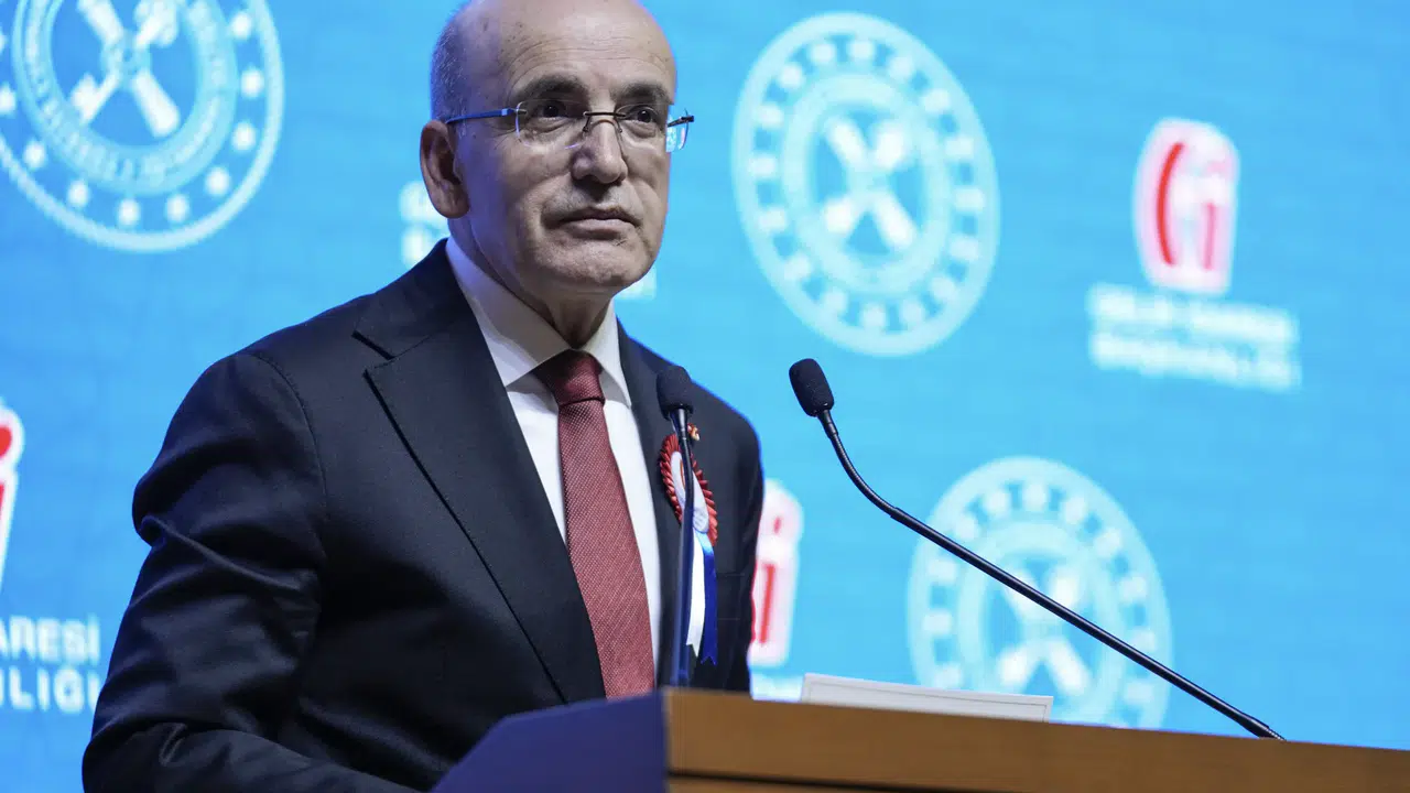 Şimşek: Dolaylı vergilerin payını yüzde 62'ye indirdik