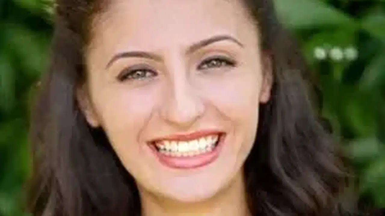 Doktorlar Başka Hayatta Nesrin kim, Merve Bulut kaç yaşında, nereli, boyu kaç, tv dizileri ve kariyeri