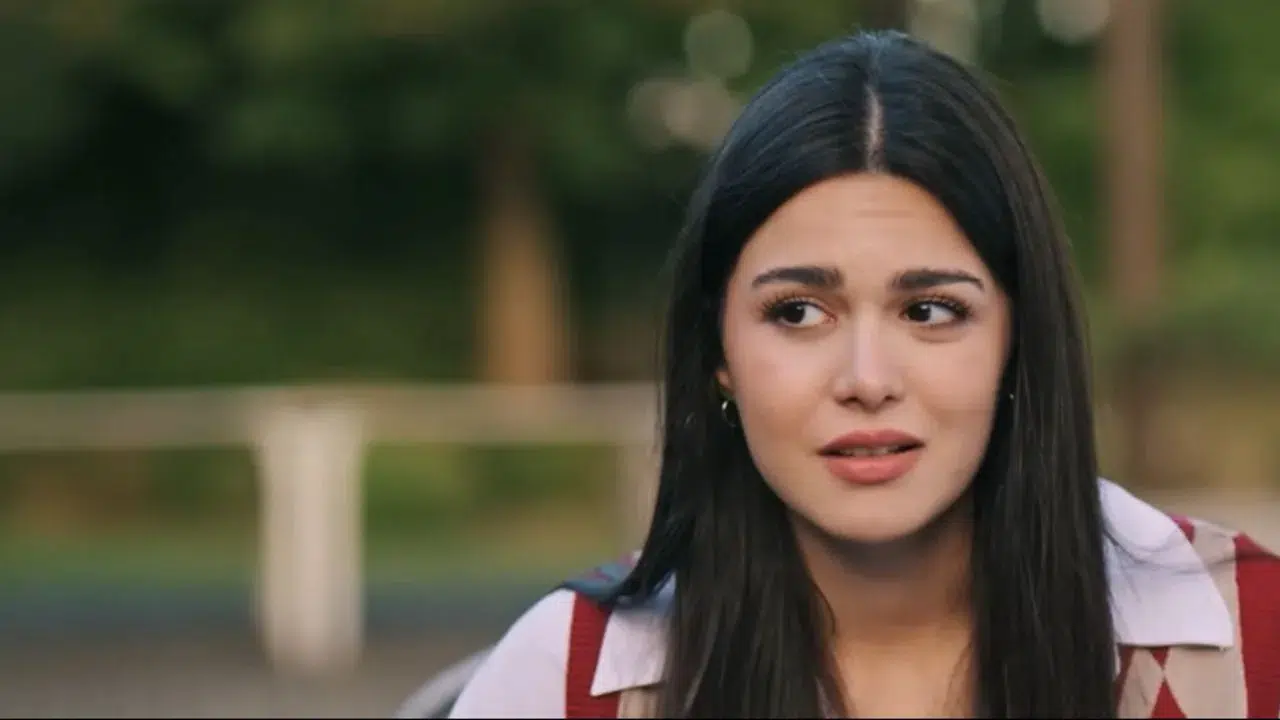 Kızılcık Şerbeti Yasemin kim, gerçek adı ne, kaç yaşında, hangi dizilerde rol aldı?