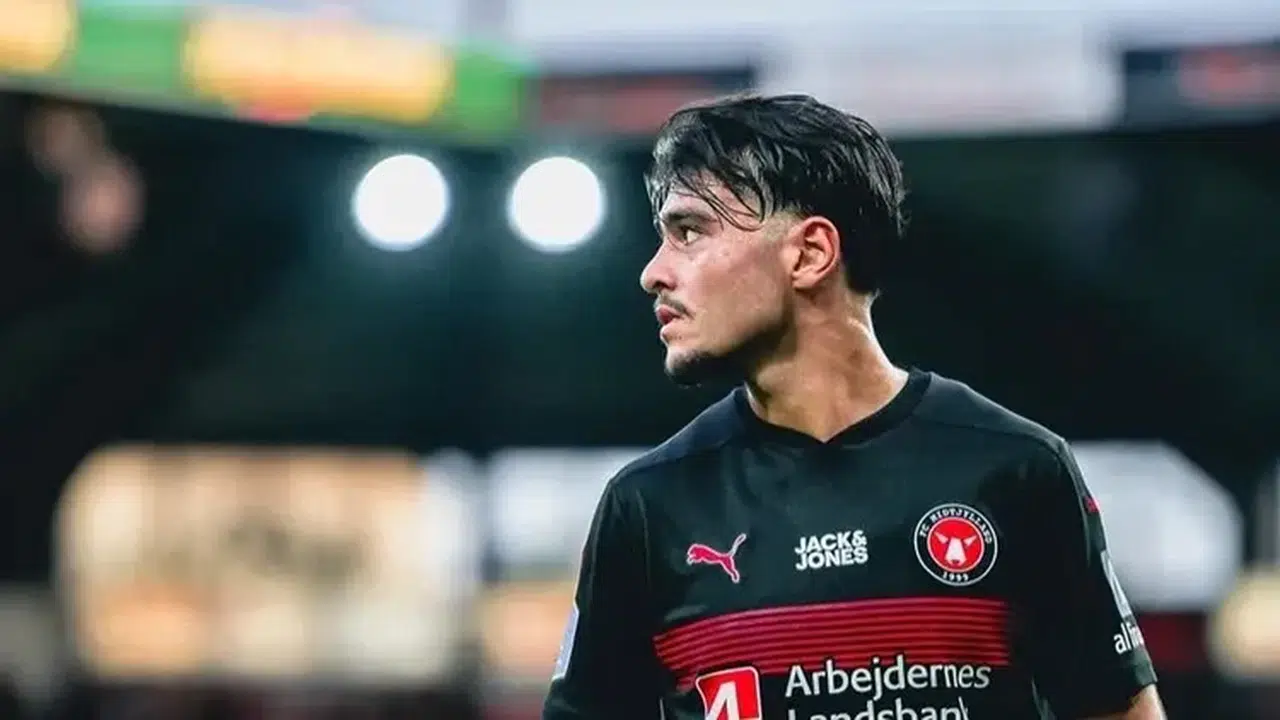 Midtjylland 4-0 Kazandı! Aral Şimşir Maça Damga Vurdu