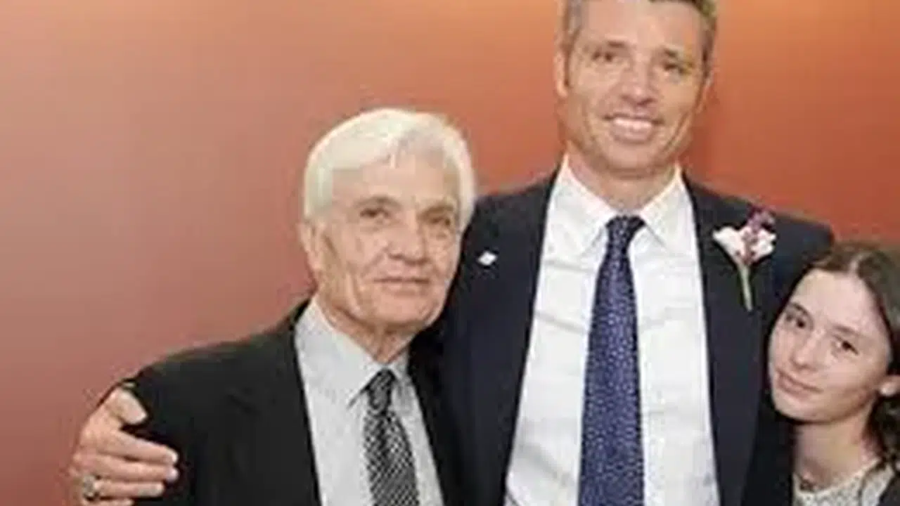 Sadettin Saran’ın Babası Özbek Saran hayatı (Kimdir), memleketi, mesleği