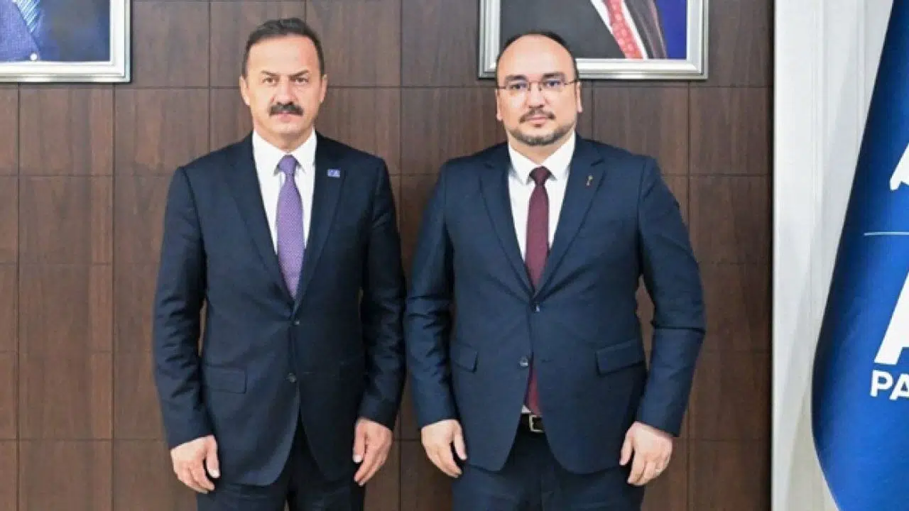 Avukat Cihan Cebeci Kimdir, Kaç Yaşında, Nereli, Hangi Partide, Gülseren Ceylan Mehmet Ali Erbil Boşanma Açıklaması Ne?